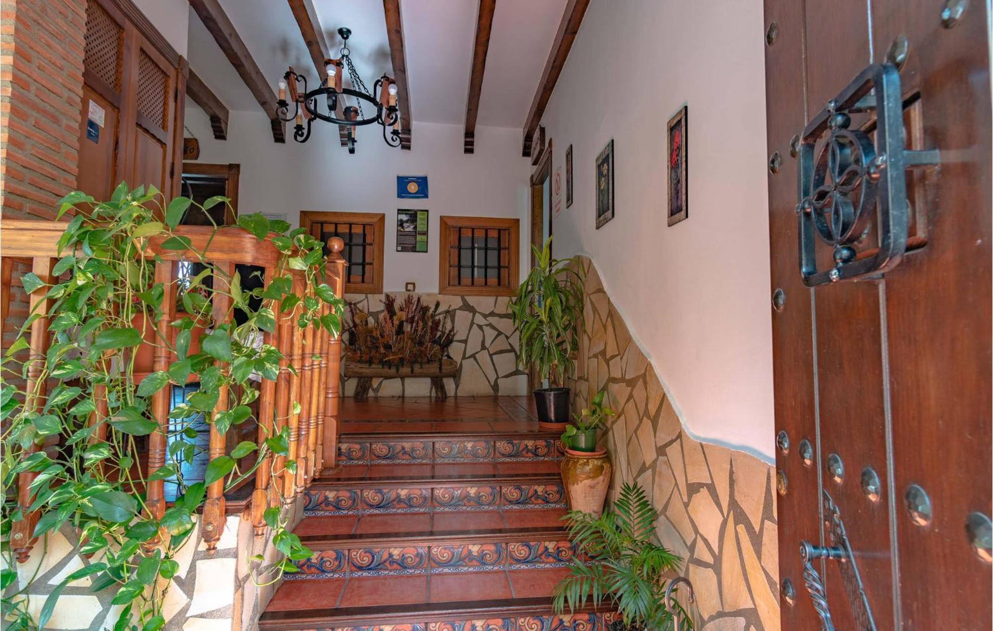1 Bedroom Lovely Home In Mecina Bombarón Dış mekan fotoğraf